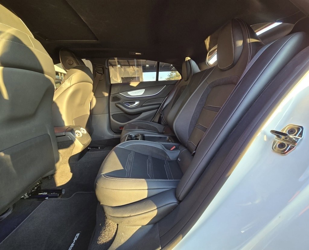 صورة السيارة