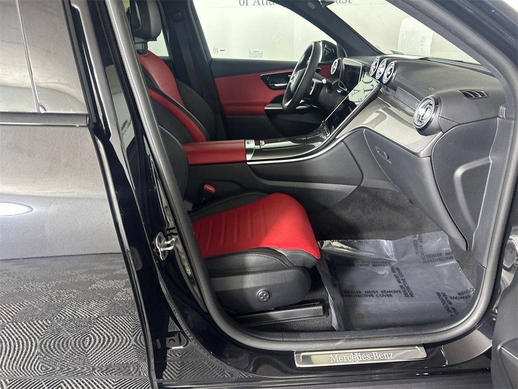 صورة السيارة