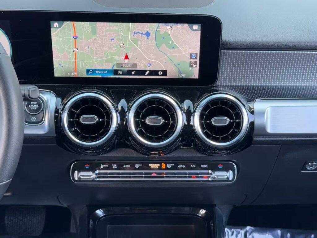 صورة السيارة