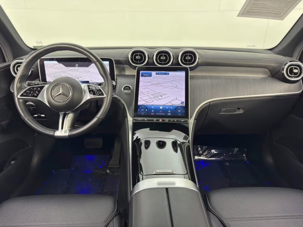 صورة السيارة