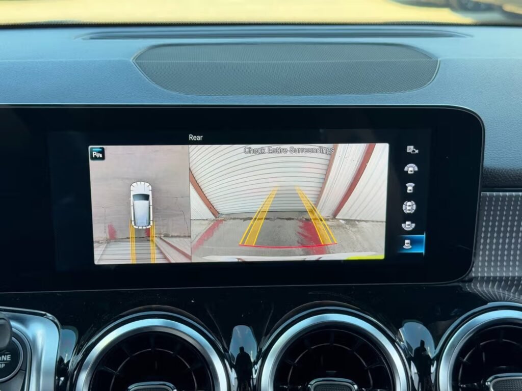 صورة السيارة