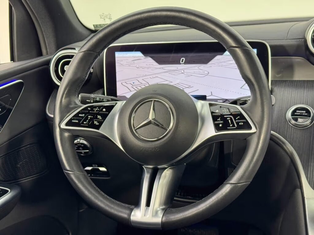 صورة السيارة