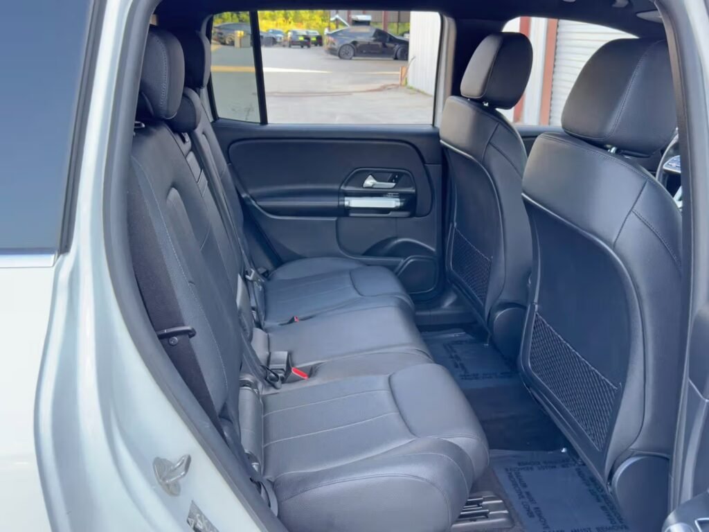 صورة السيارة