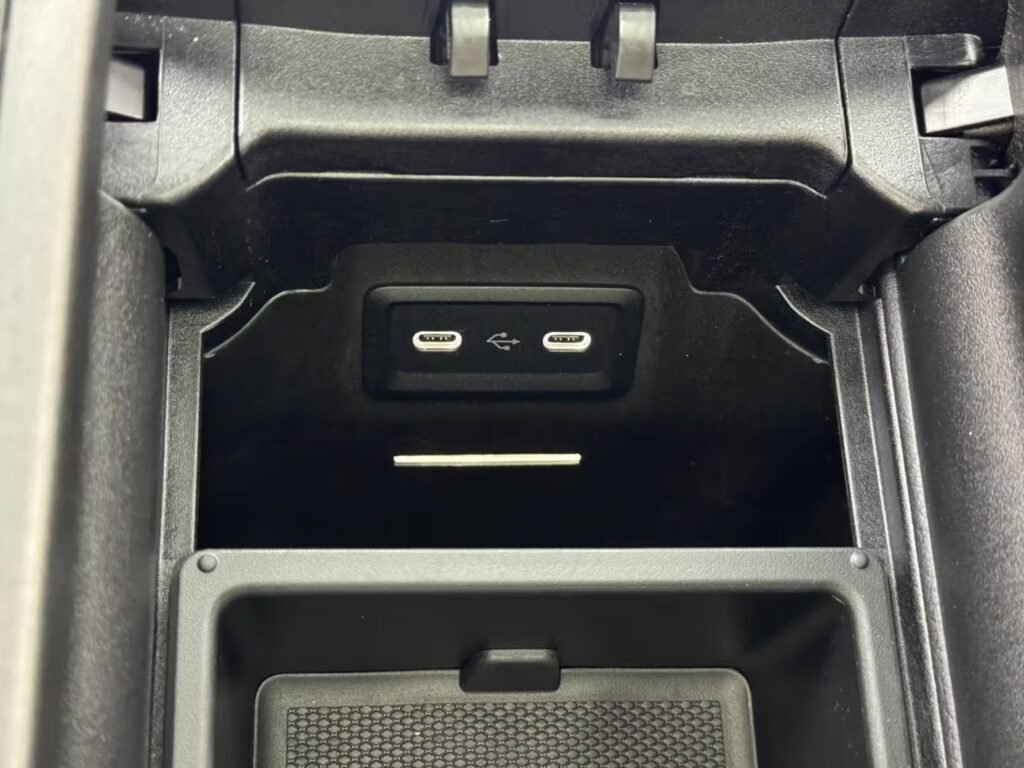 صورة السيارة