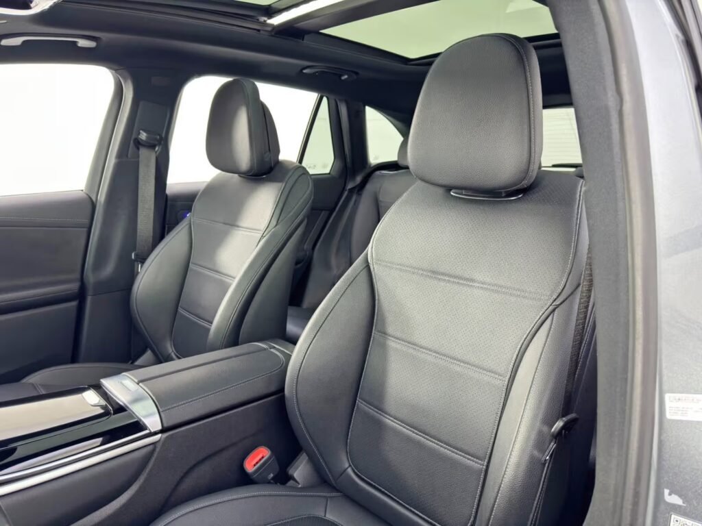 صورة السيارة