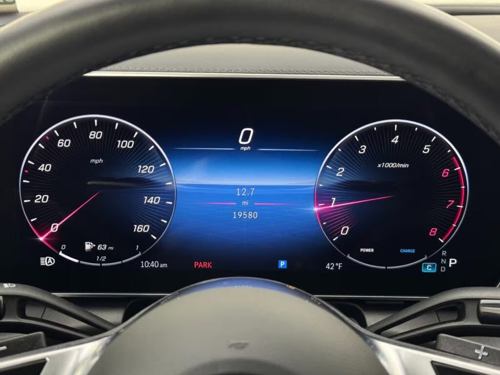 صورة السيارة