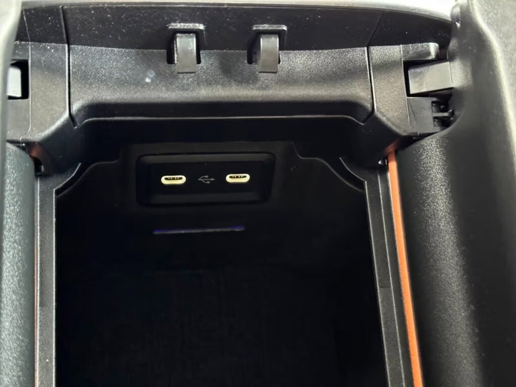 صورة السيارة