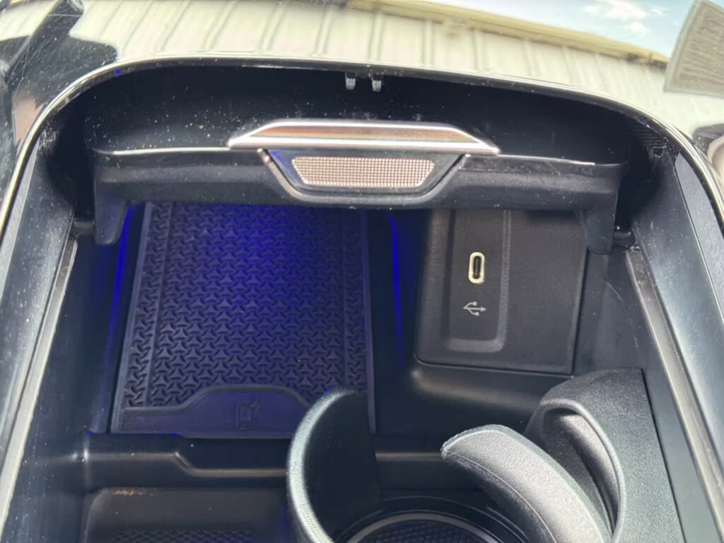 صورة السيارة