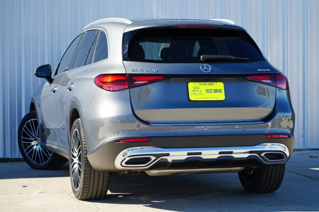 صورة السيارة