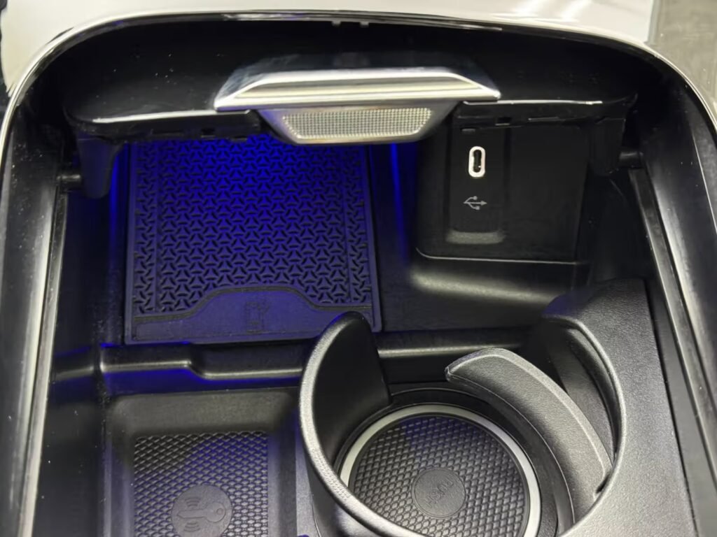 صورة السيارة