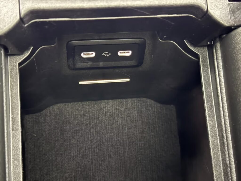 صورة السيارة