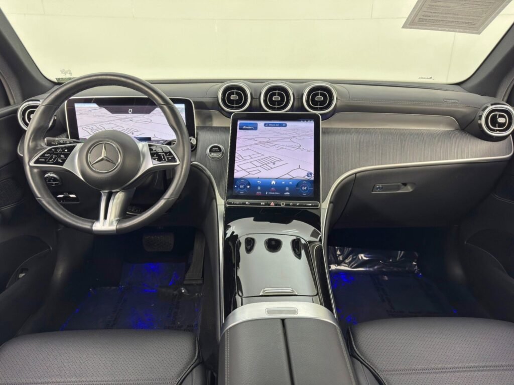 صورة السيارة