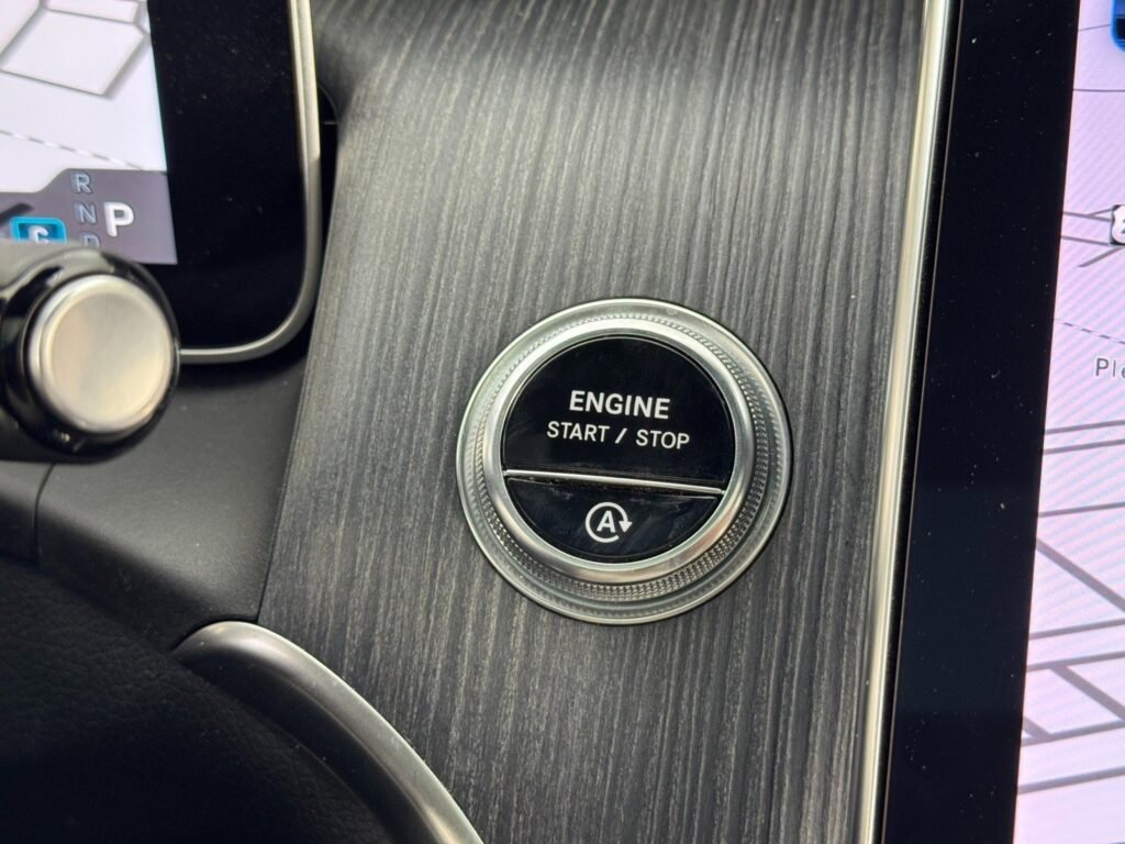 صورة السيارة