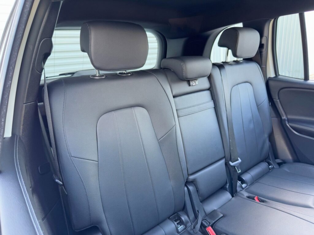 صورة السيارة