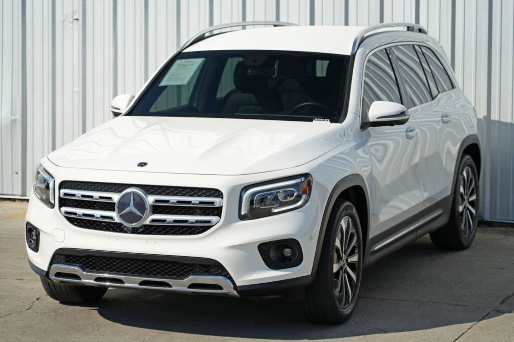 صورة السيارة