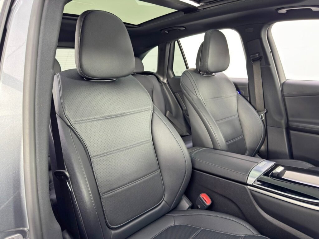 صورة السيارة