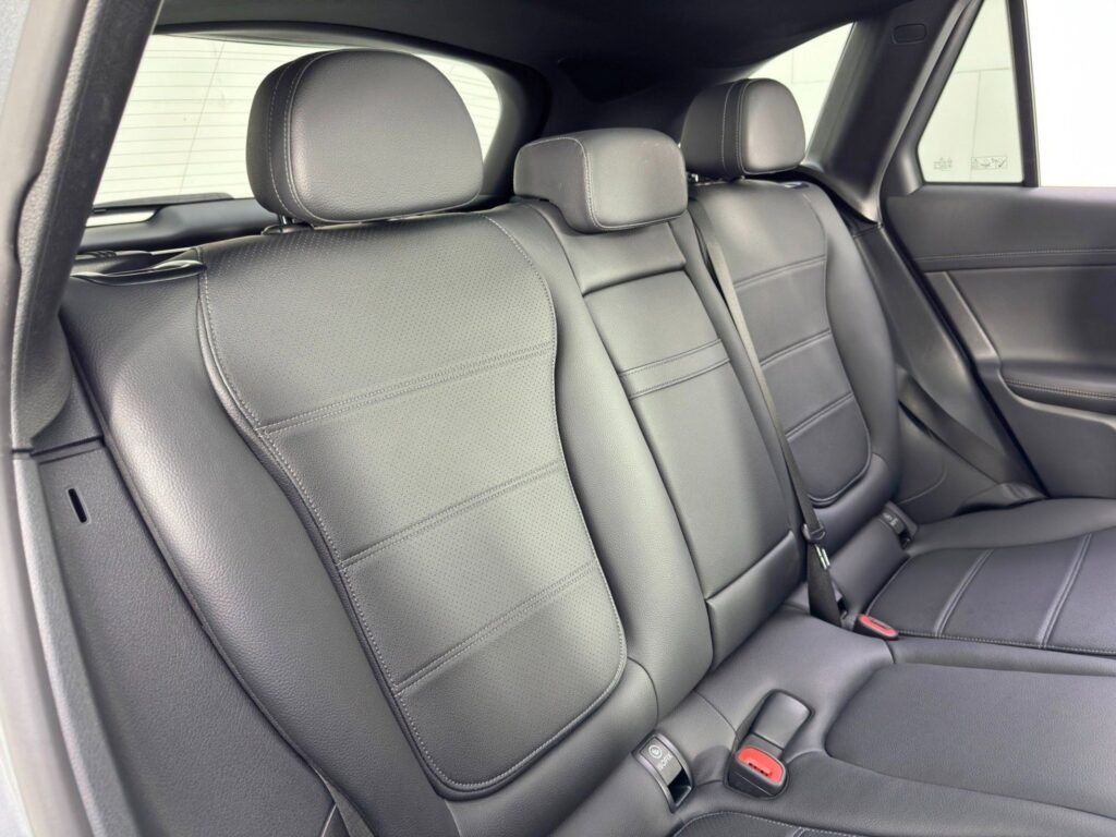 صورة السيارة