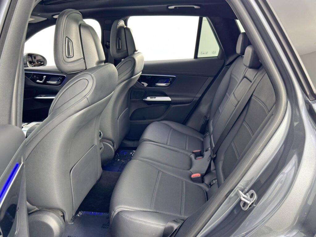 صورة السيارة