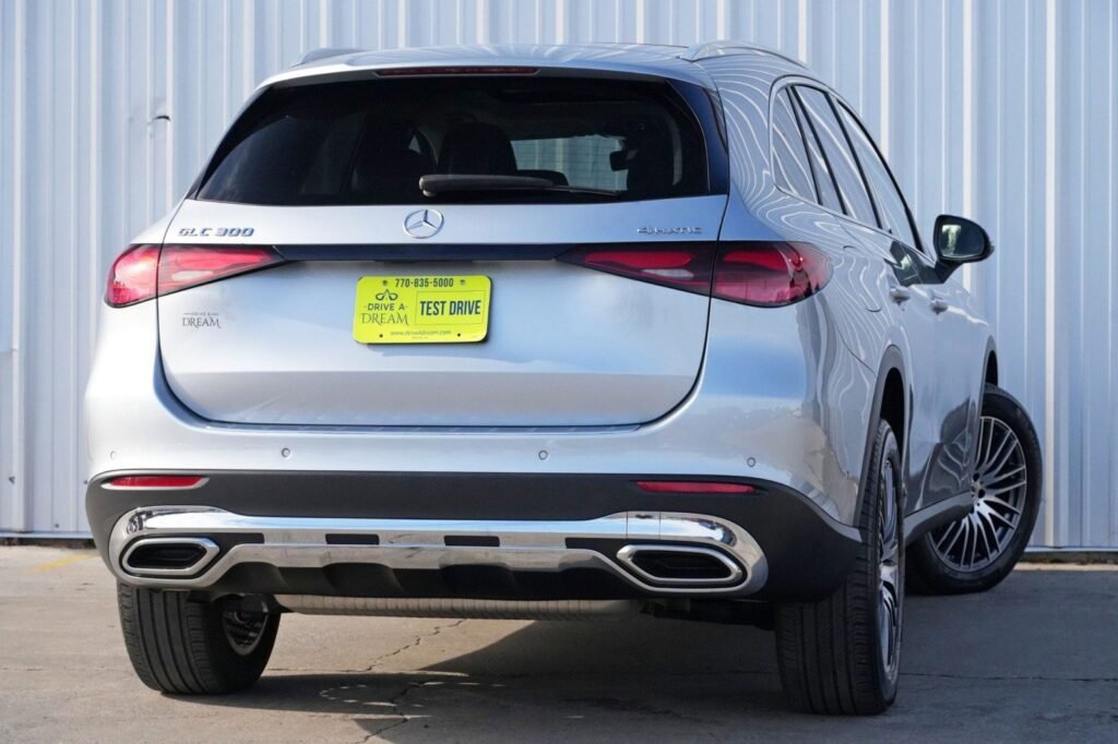 صورة السيارة