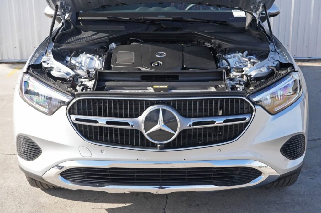 صورة السيارة