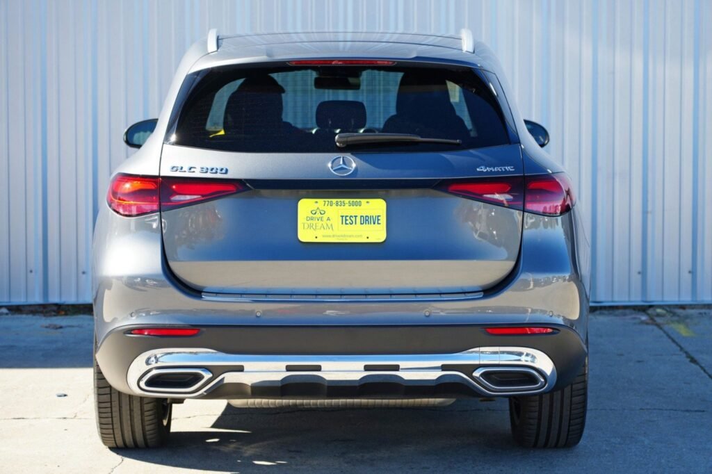 صورة السيارة