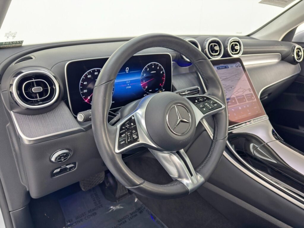 صورة السيارة