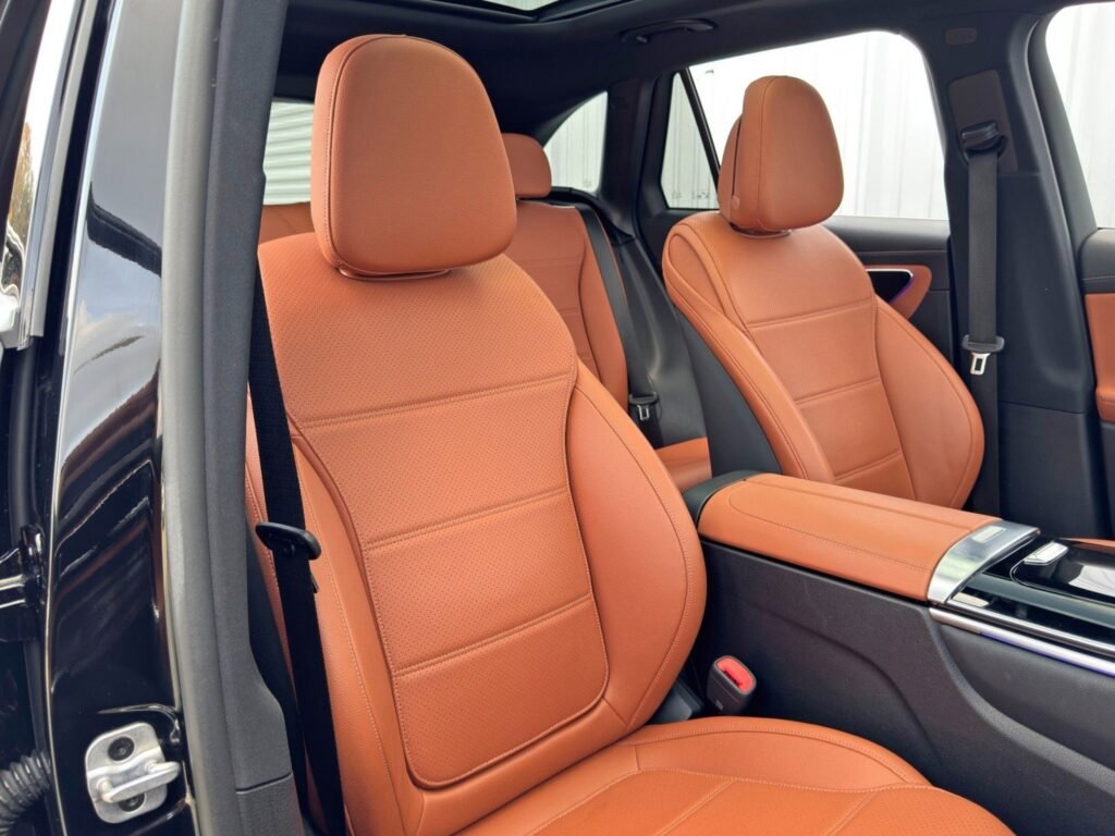 صورة السيارة