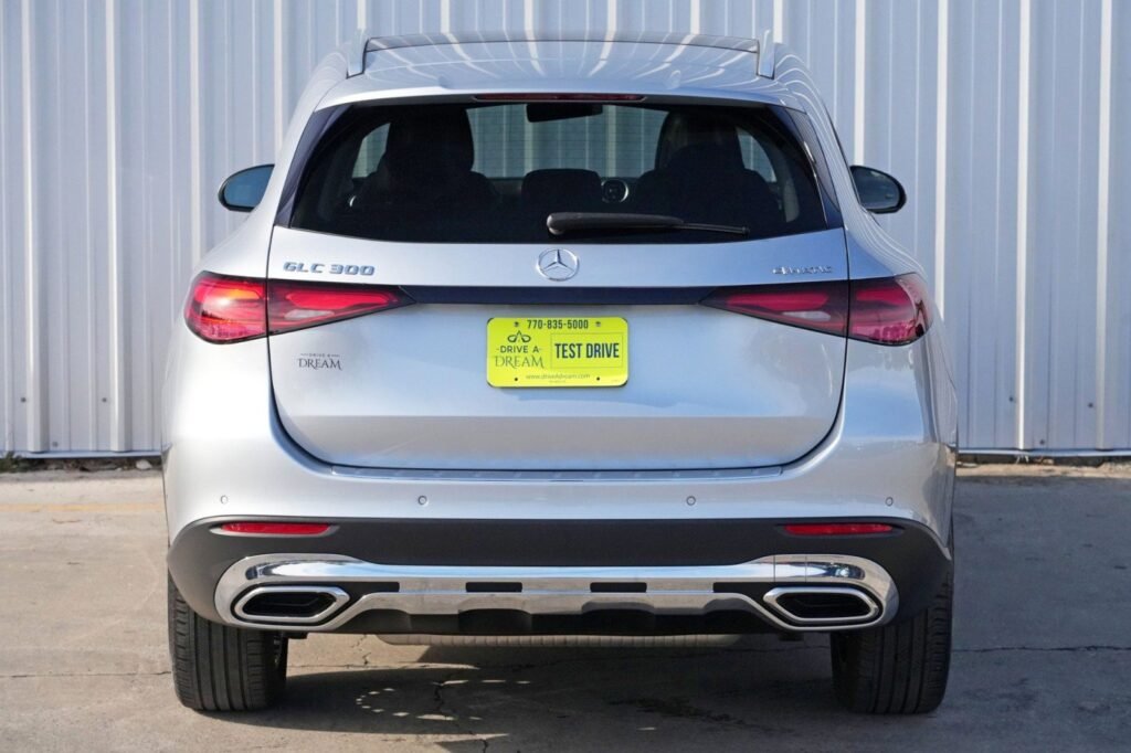 صورة السيارة