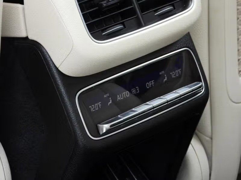 صورة السيارة