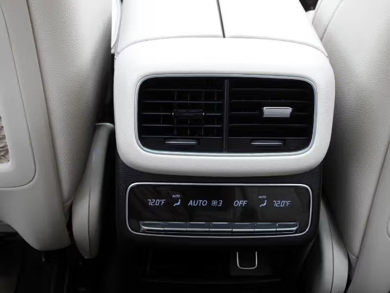 صورة السيارة