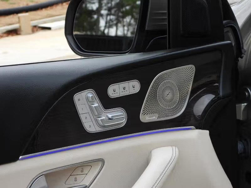 صورة السيارة