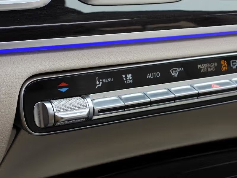 صورة السيارة