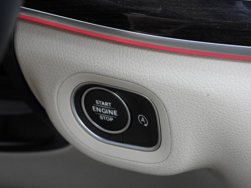 صورة السيارة