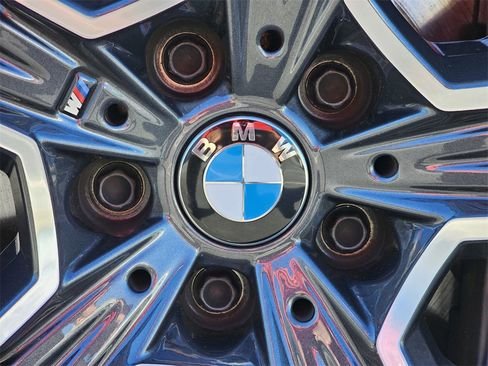 صورة السيارة