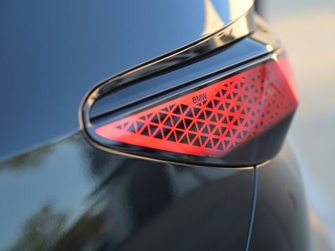 صورة السيارة