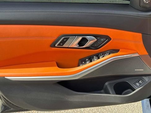 صورة السيارة