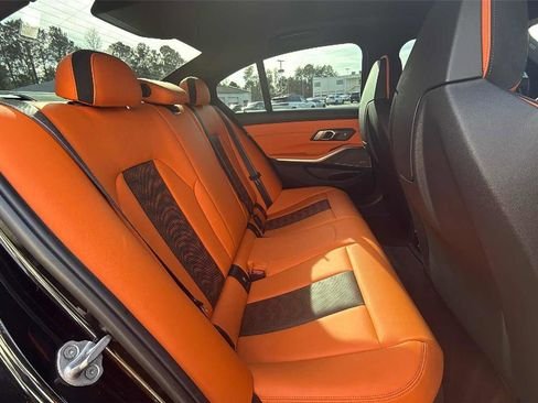 صورة السيارة