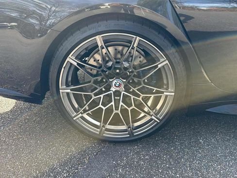 صورة السيارة