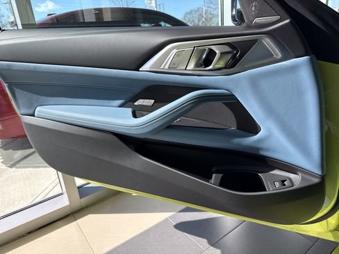 صورة السيارة