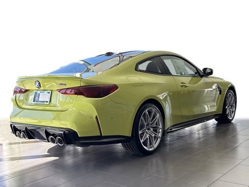 صورة السيارة