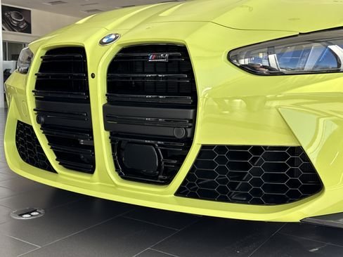 صورة السيارة