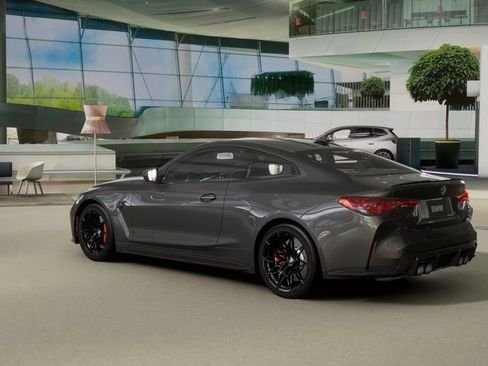 صورة السيارة