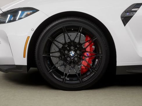 صورة السيارة