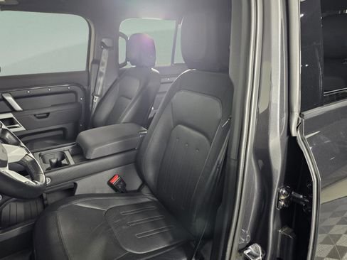 صورة السيارة