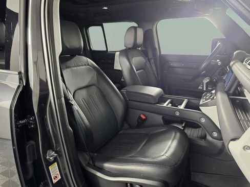 صورة السيارة