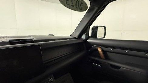 صورة السيارة