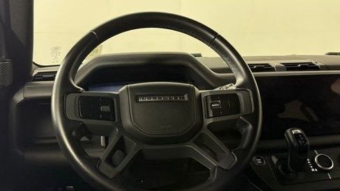 صورة السيارة