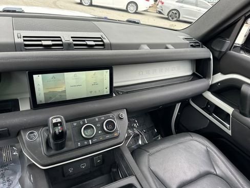 صورة السيارة