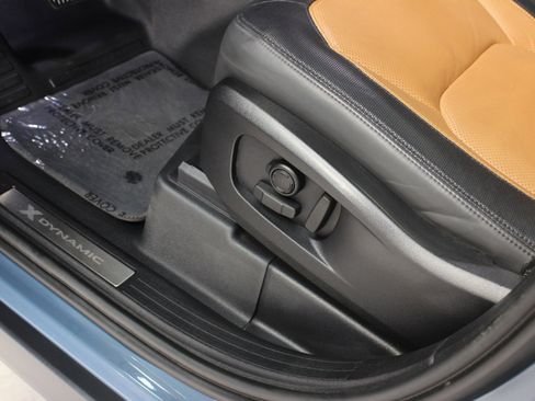 صورة السيارة