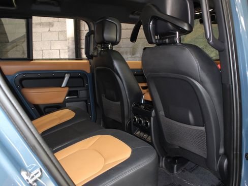 صورة السيارة